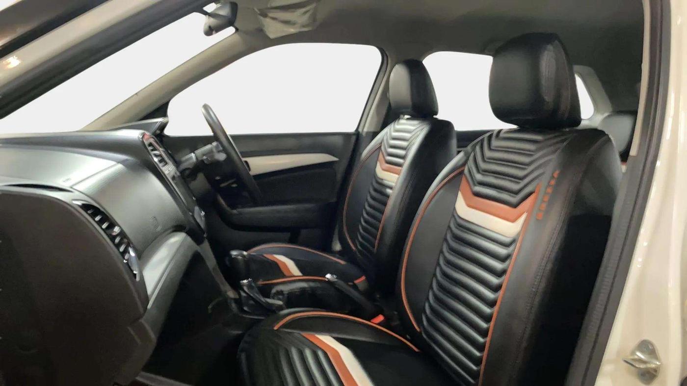 2020 Maruti Vitara Brezza ZXI AT SHVS, Petrol, Automatic, 52,161 km, Right Side Front Door Cabin