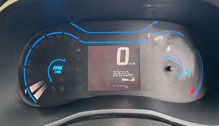 2020 Renault Kwid CLIMBER 1.0 (O), Petrol, Manual, 32,641 km, Odometer Image