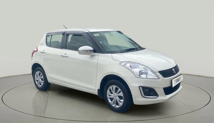2015 Maruti Swift VXI, Petrol, Manual, 31,418 km, Right Front Diagonal