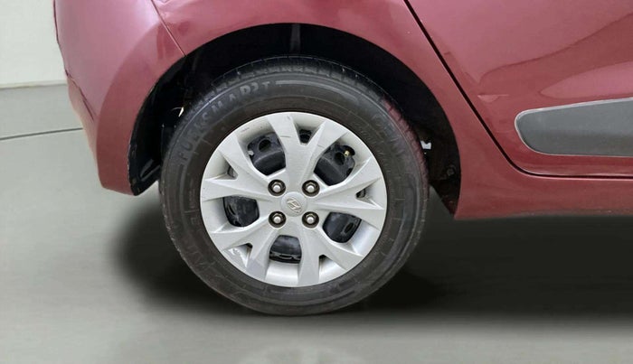 2015 Hyundai Grand i10 SPORTZ 1.2 KAPPA VTVT, Petrol, Manual, 58,737 km, Right Rear Wheel