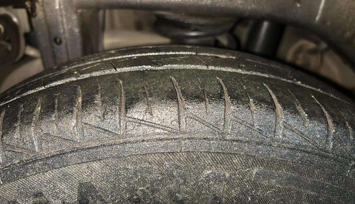 2022 Maruti Alto LXI OPT CNG, CNG, Manual, 41,365 km, Right Rear Tyre Tread