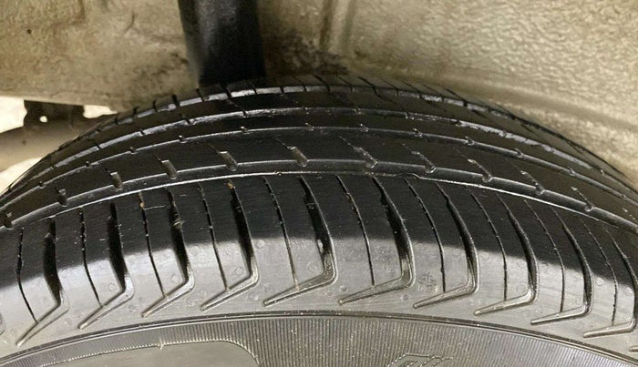 2023 Maruti New Wagon-R LXI CNG 1.0, CNG, Manual, 21,219 km, Right Rear Tyre Tread