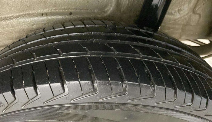 2023 Maruti New Wagon-R LXI CNG 1.0, CNG, Manual, 21,219 km, Left Rear Tyre Tread