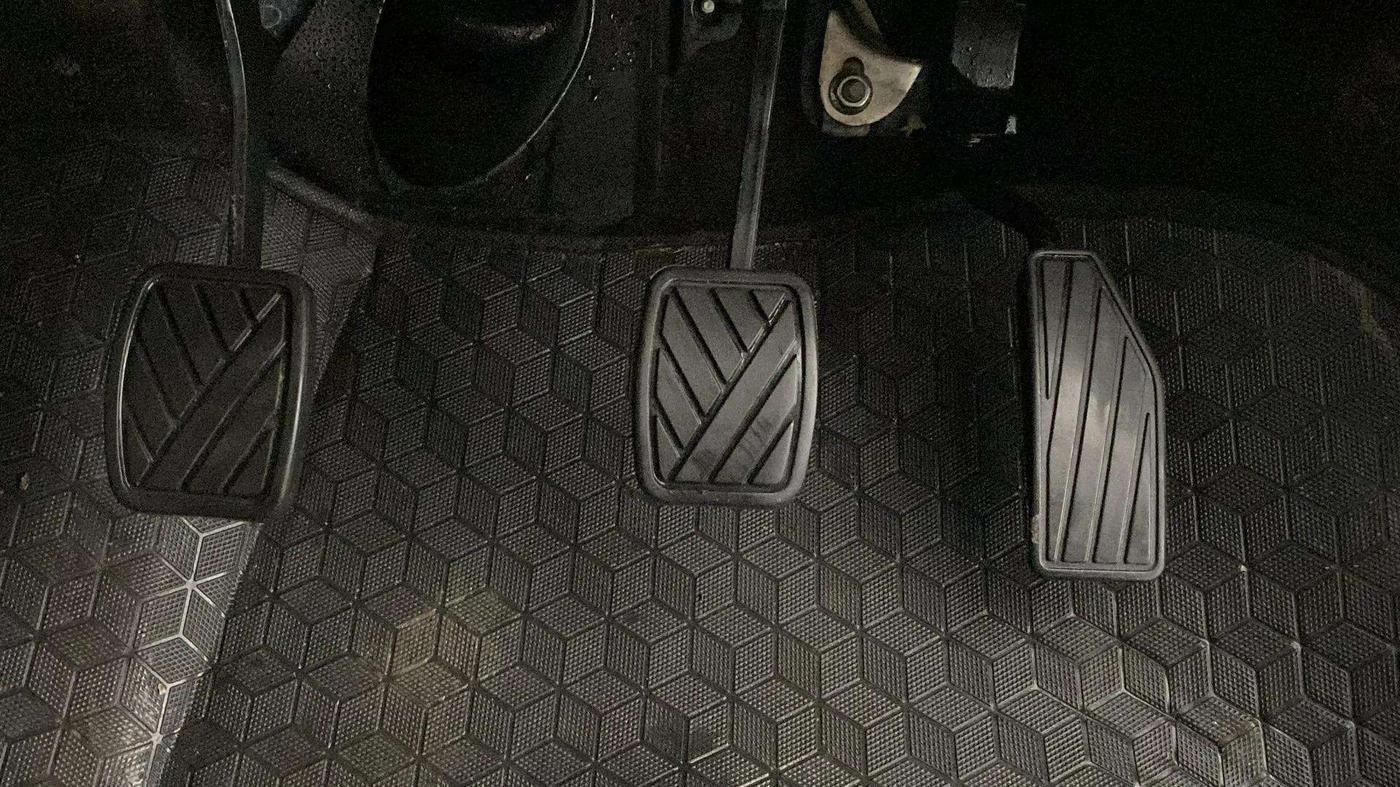 2023 Maruti New Wagon-R LXI CNG 1.0, CNG, Manual, 21,219 km, Pedals