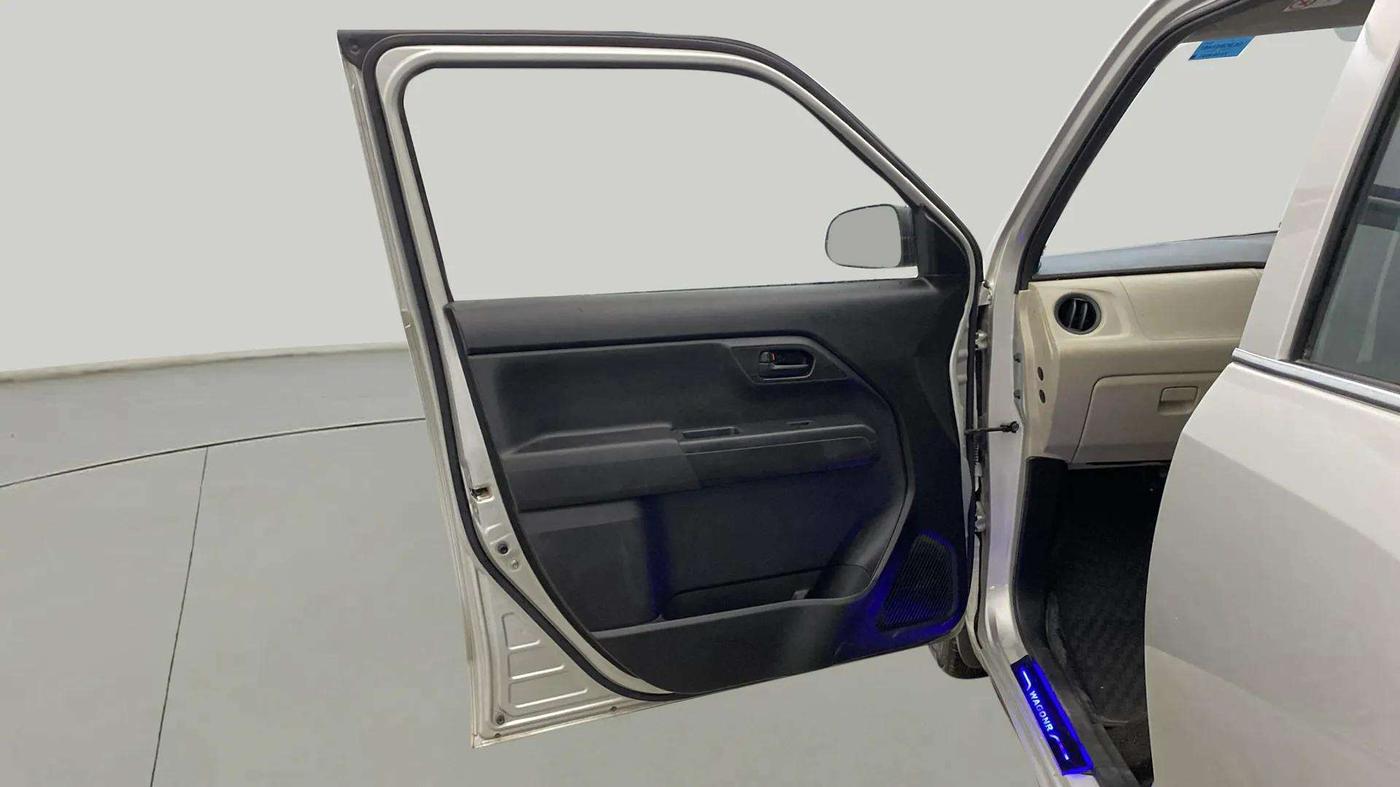 2023 Maruti New Wagon-R LXI CNG 1.0, CNG, Manual, 21,219 km, LHS Front Door