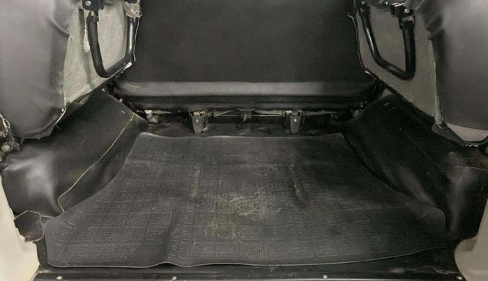 2021 Mahindra Scorpio S5, Diesel, Manual, 96,500 km, Boot Inside