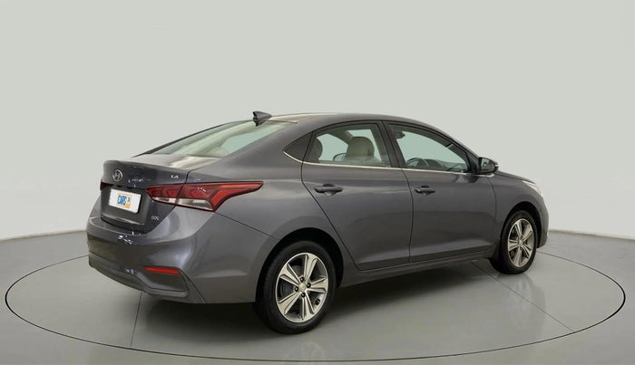 2018 Hyundai Verna 1.6 VTVT SX, Petrol, Manual, 64,160 km, Right Back Diagonal