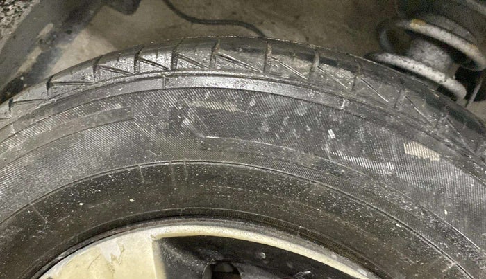 2020 Maruti Alto VXI, Petrol, Manual, 52,269 km, Left Rear Tyre Tread