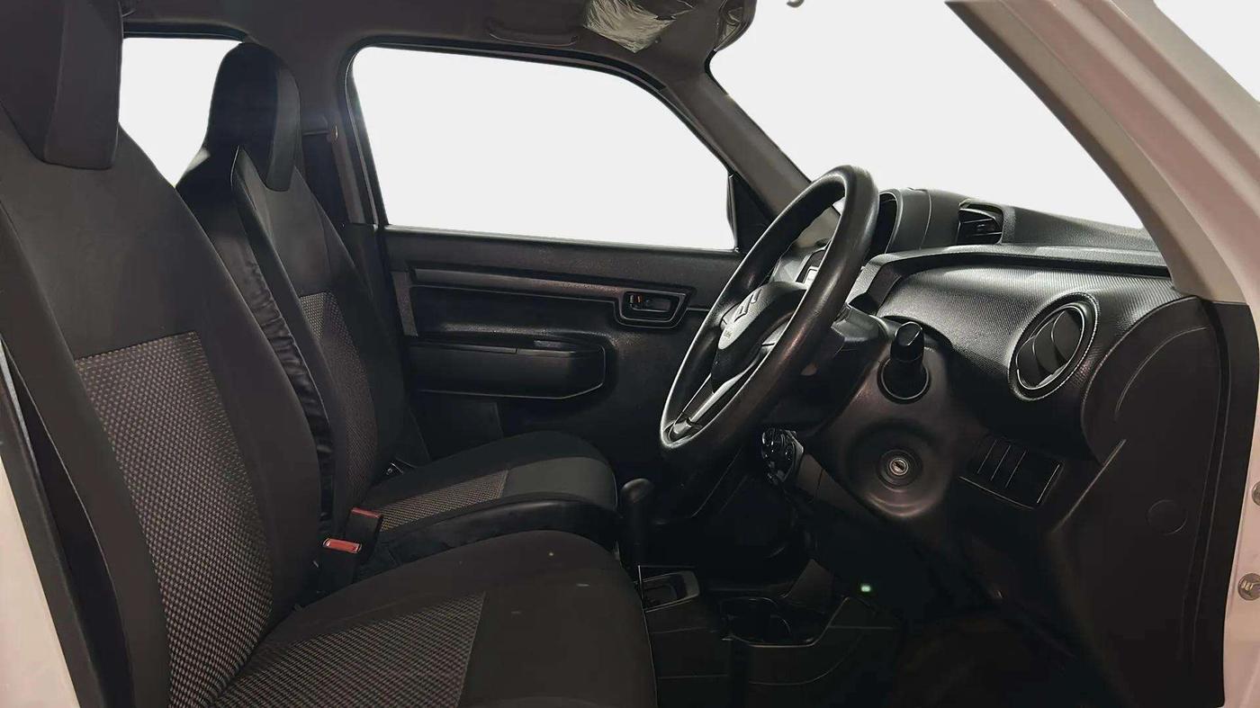 2019 Maruti S PRESSO VXI AMT, Petrol, Automatic, 27,859 km, Right Side Front Door Cabin