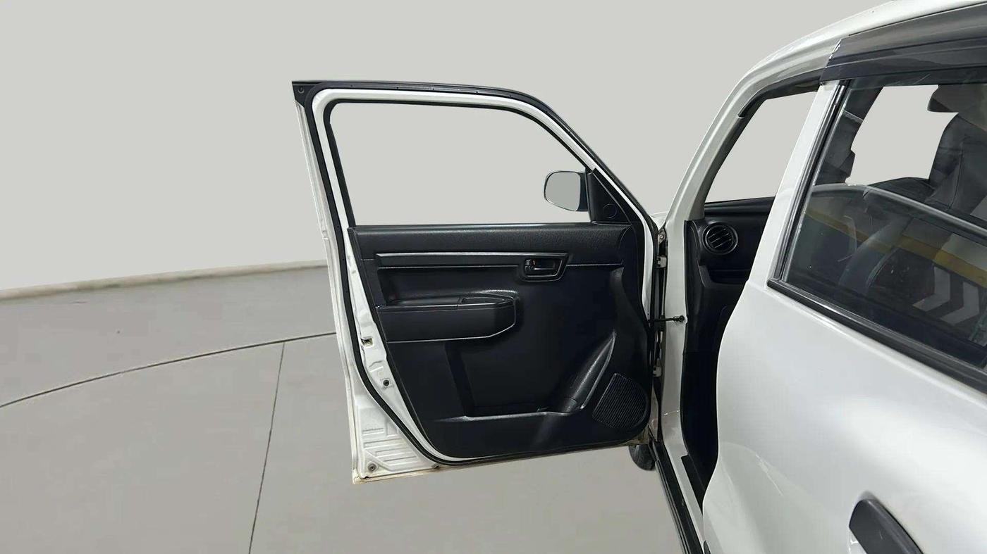2019 Maruti S PRESSO VXI AMT, Petrol, Automatic, 27,859 km, LHS Front Door