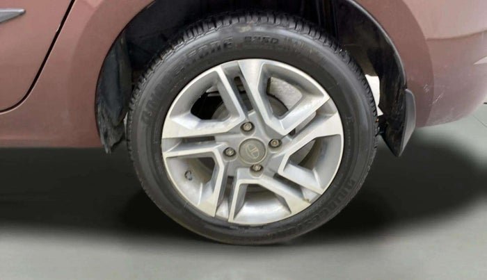 2023 Tata TIGOR XZA PLUS LEATHERETTE, Petrol, Automatic, 18,277 km, Left Rear Wheel