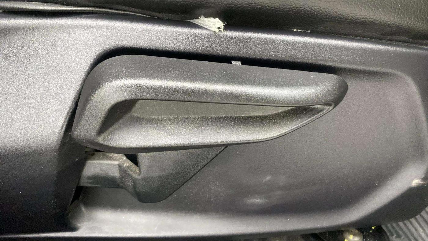 2023 Tata TIGOR XZA PLUS LEATHERETTE, Petrol, Automatic, 18,352 km, Driver Side Adjustment Panel