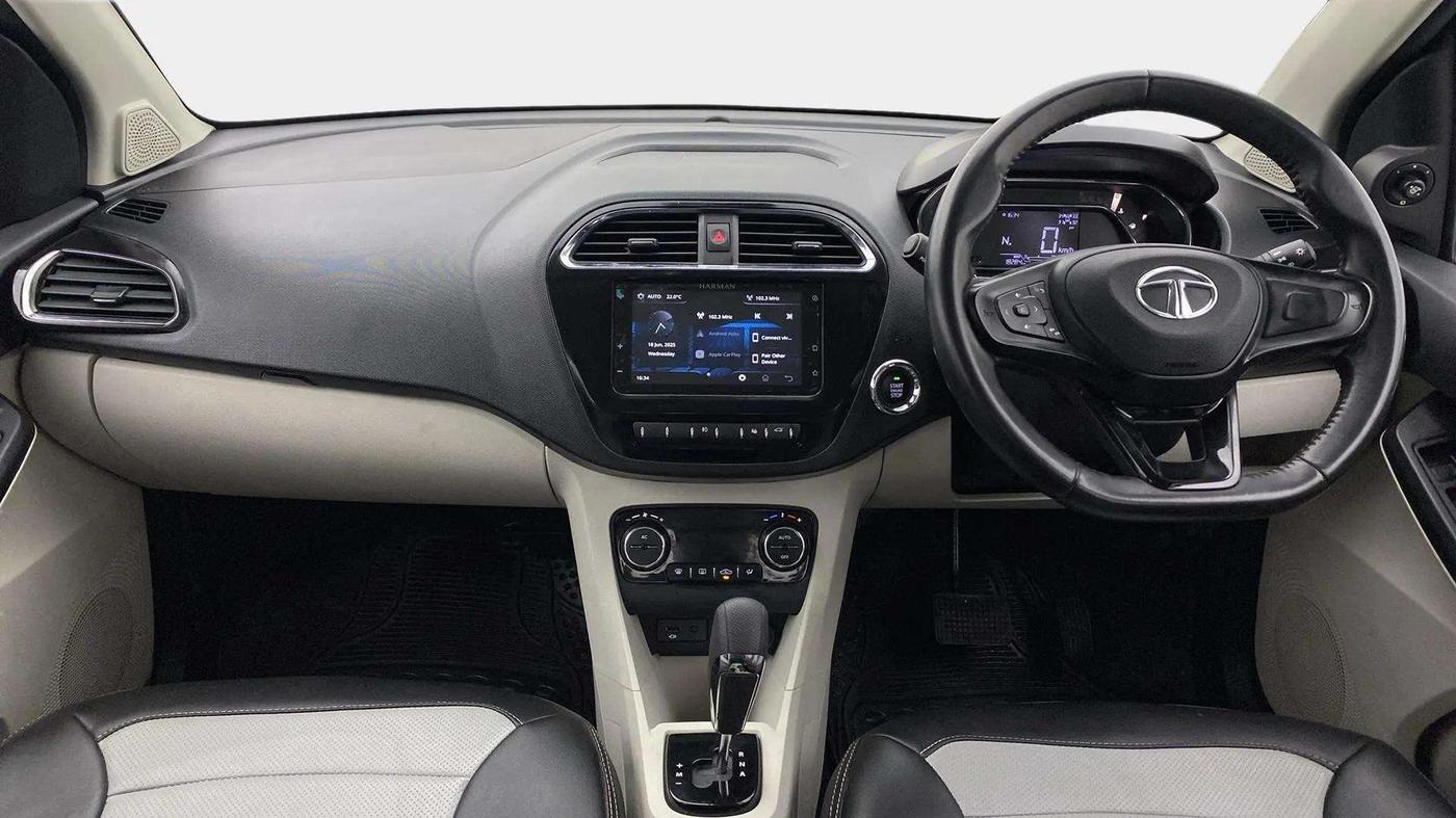 2023 Tata TIGOR XZA PLUS LEATHERETTE, Petrol, Automatic, 18,352 km, Dashboard