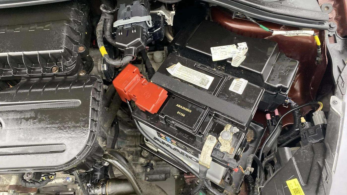 2023 Tata TIGOR XZA PLUS LEATHERETTE, Petrol, Automatic, 18,352 km, Engine View - Left