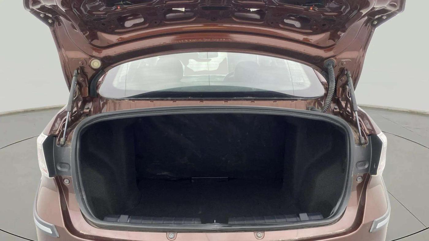 2023 Tata TIGOR XZA PLUS LEATHERETTE, Petrol, Automatic, 18,352 km, Boot Open Zoomed View