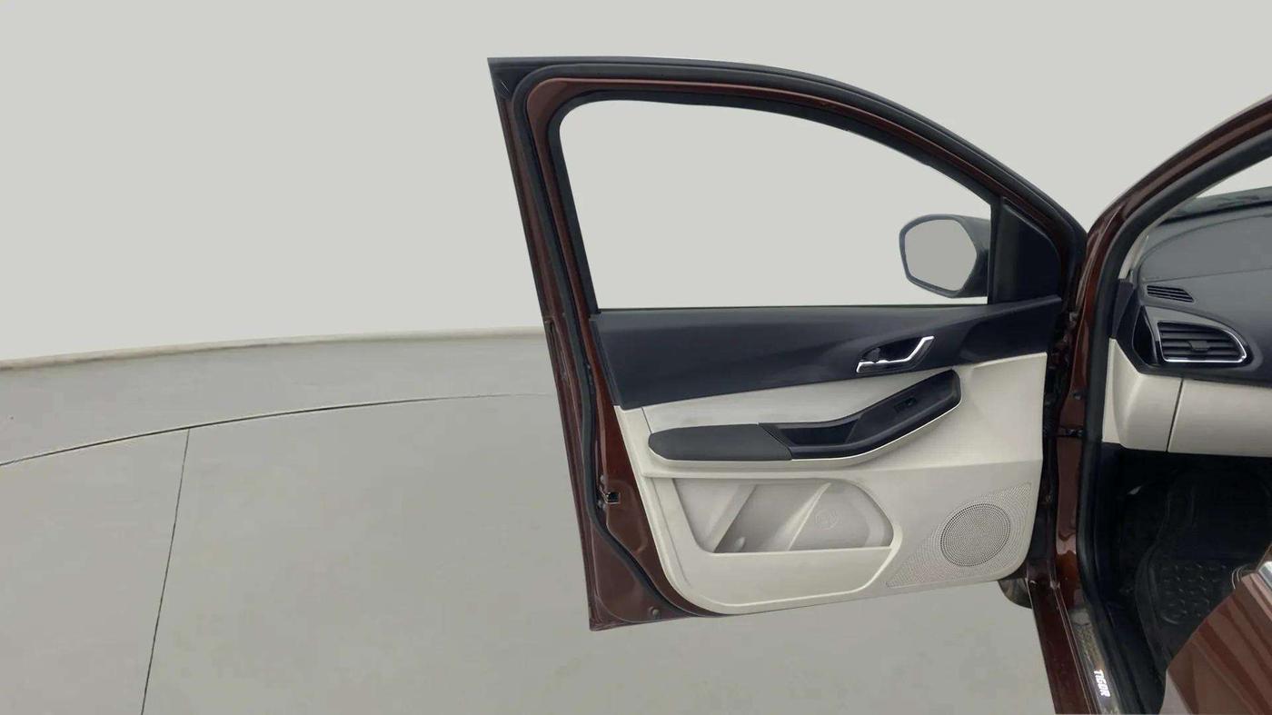 2023 Tata TIGOR XZA PLUS LEATHERETTE, Petrol, Automatic, 18,352 km, LHS Front Door