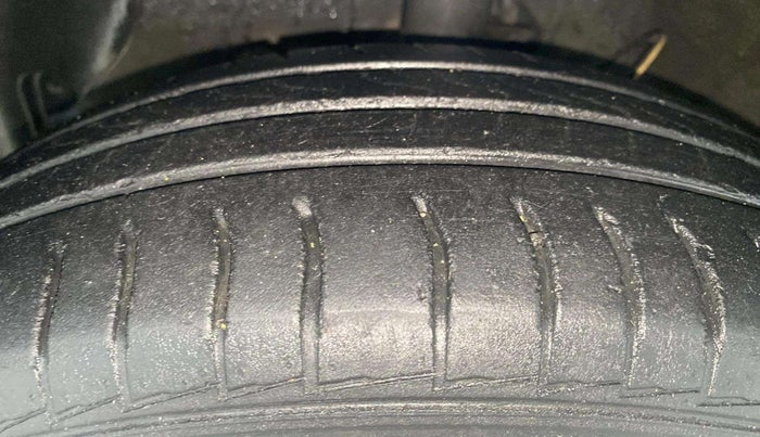 2019 Hyundai GRAND I10 NIOS SPORTZ AMT 1.2 KAPPA VTVT, Petrol, Automatic, 53,094 km, Left Front Tyre Tread