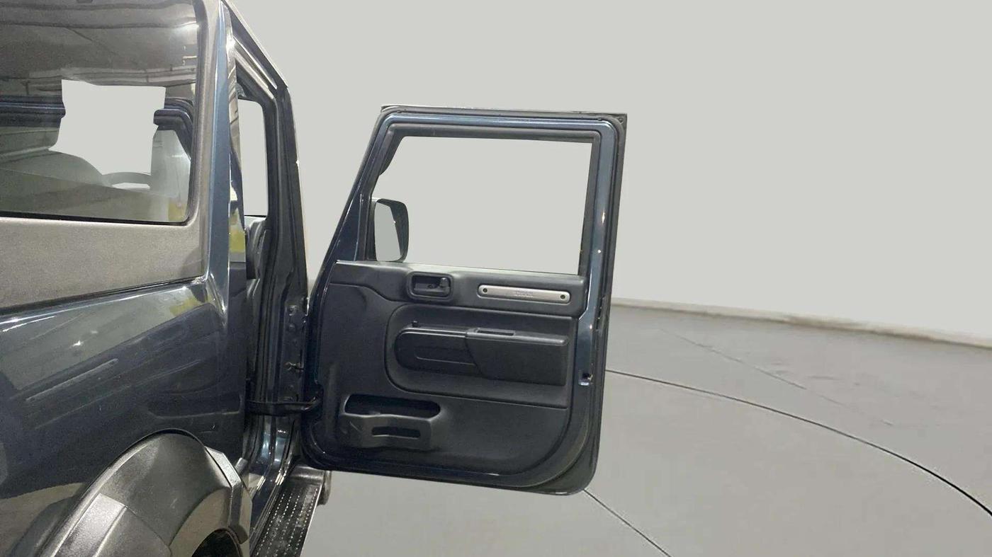 2023 Mahindra Thar LX P 2WD AT HT, Petrol, Automatic, 49,388 km, RHS Front Door