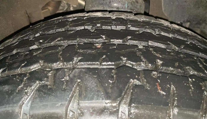 2023 Mahindra Thar LX P 2WD AT HT, Petrol, Automatic, 49,314 km, Right Front Tyre Tread