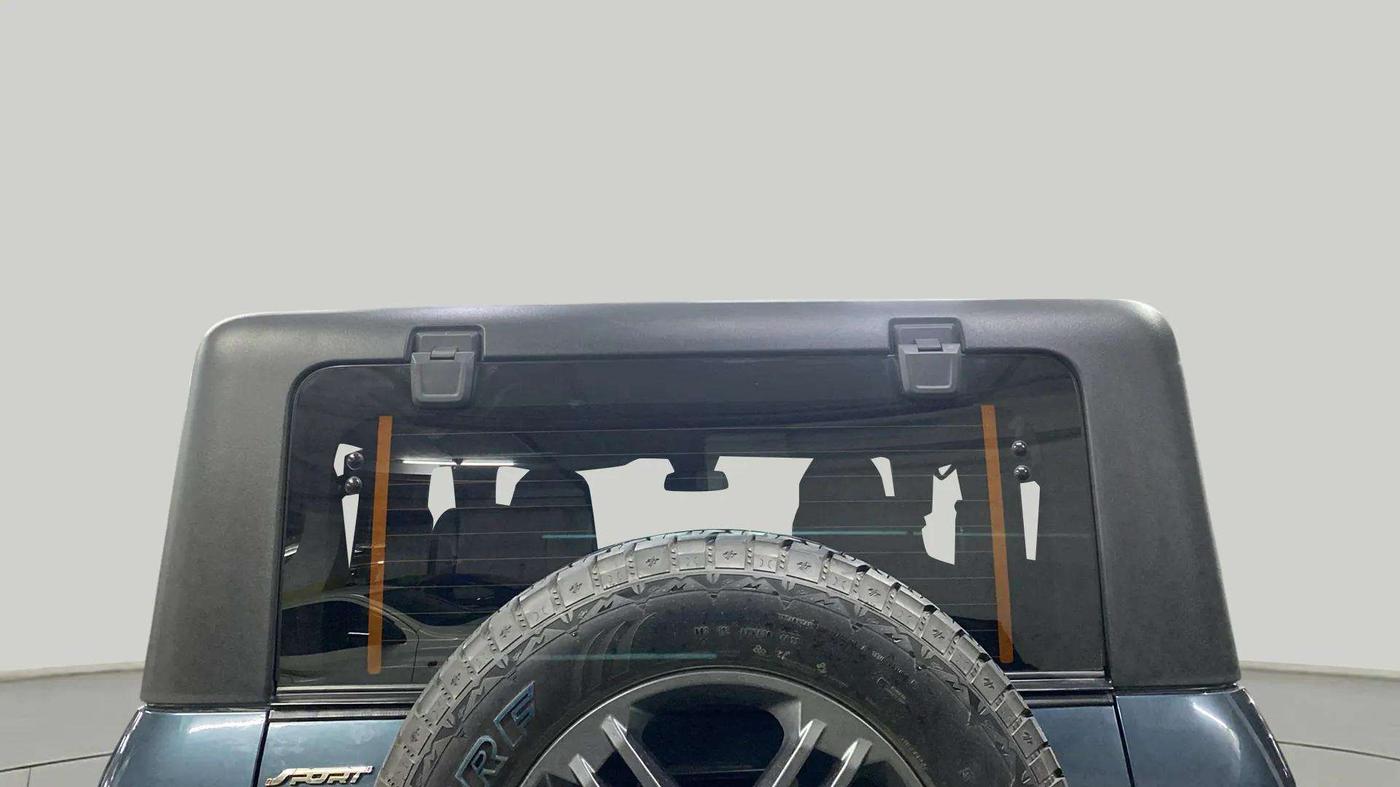 2023 Mahindra Thar LX P 2WD AT HT, Petrol, Automatic, 49,388 km, Rear Windshield