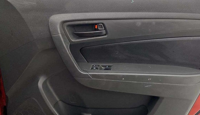 2016 Maruti Vitara Brezza LDI (O), Diesel, Manual, 66,048 km, Driver Side Door Panels Control