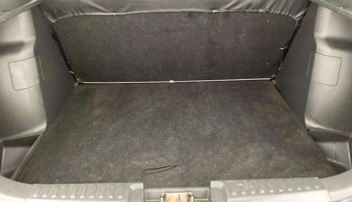 2016 Maruti Vitara Brezza LDI (O), Diesel, Manual, 66,048 km, Boot Inside