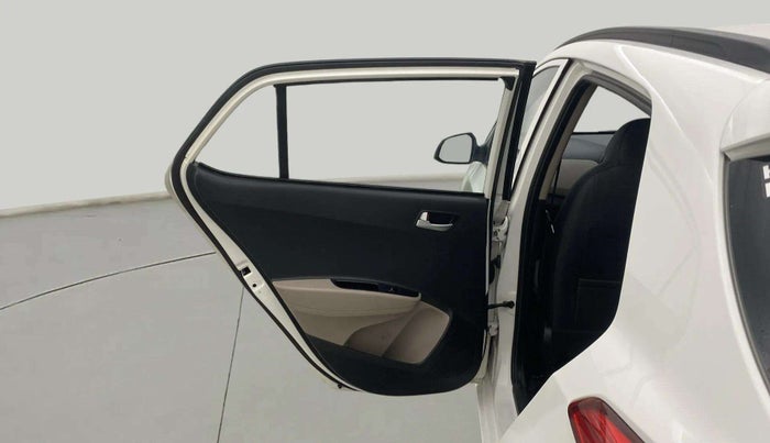 2015 Hyundai Grand i10 ASTA AT 1.2 KAPPA VTVT, Petrol, Automatic, 65,569 km, LHS Rear Door