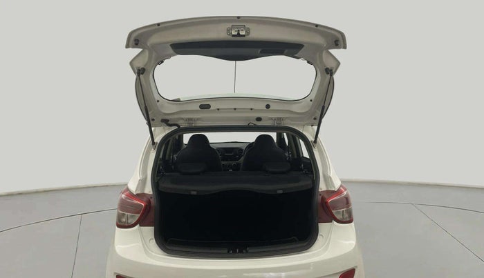 2015 Hyundai Grand i10 ASTA AT 1.2 KAPPA VTVT, Petrol, Automatic, 65,569 km, Boot Door Open