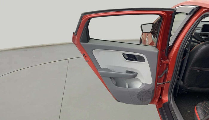 2020 Tata ALTROZ XT PETROL, Petrol, Manual, 32,421 km, LHS Rear Door