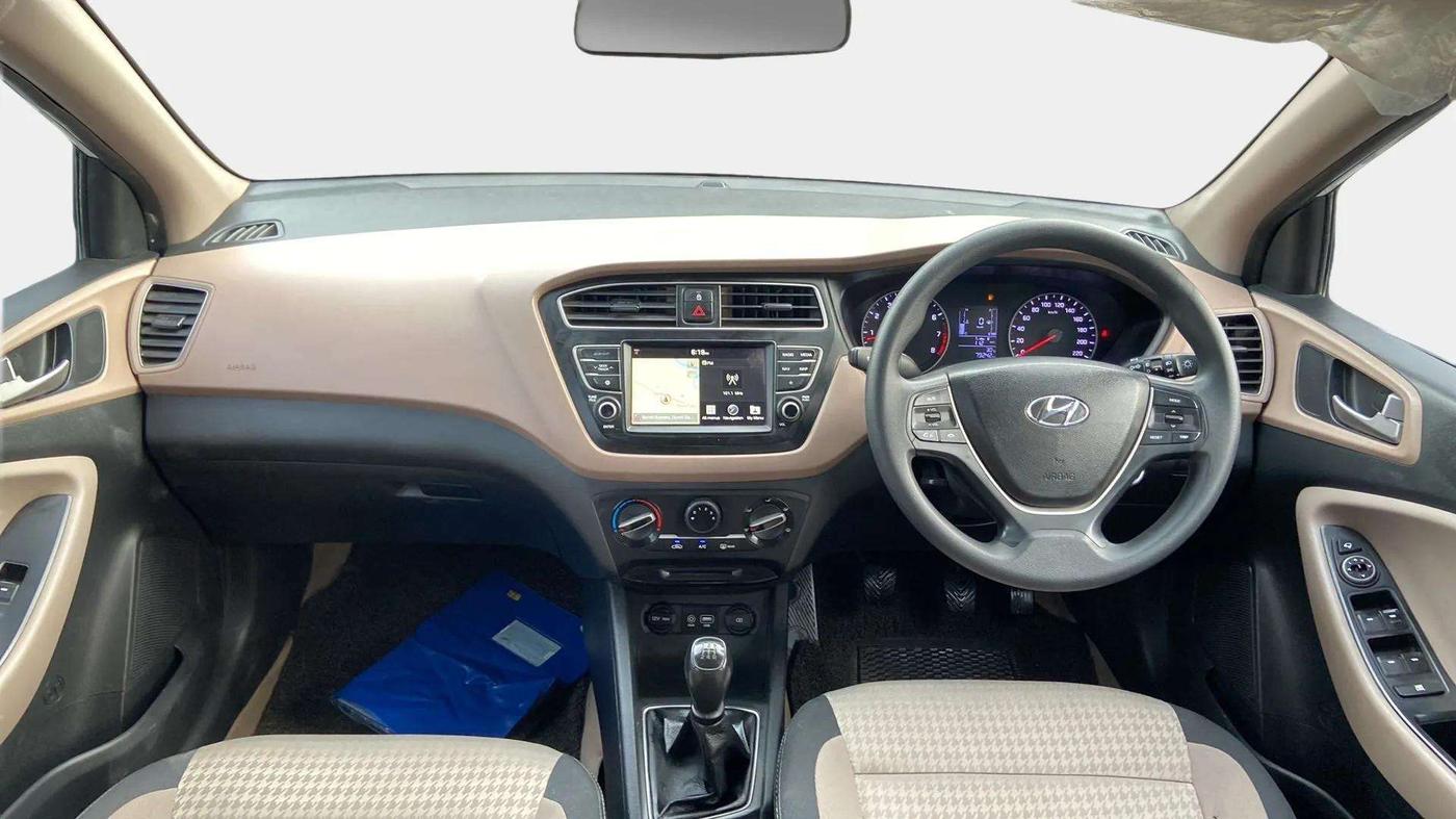 2019 Hyundai Elite i20 SPORTZ PLUS 1.2, Petrol, Manual, 79,276 km, Dashboard