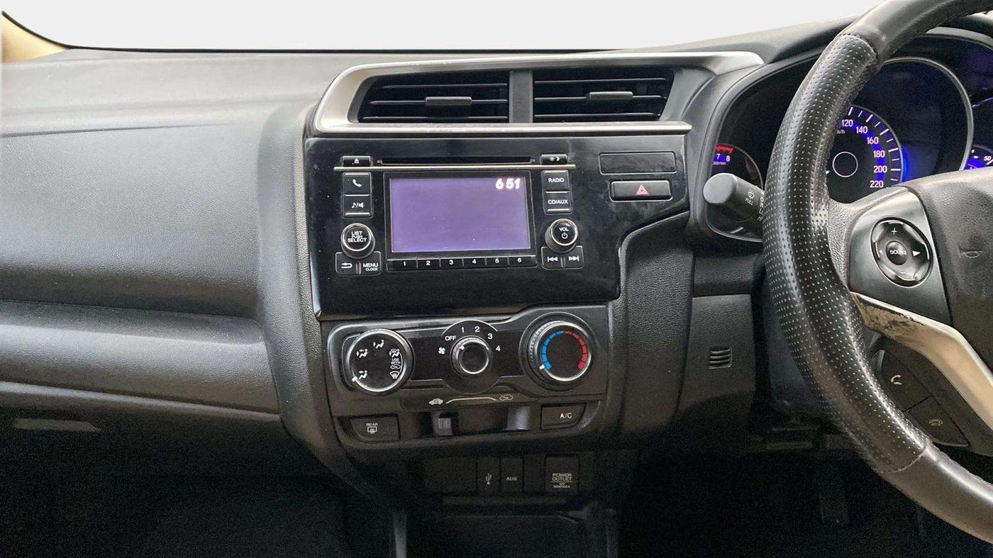 2017 Honda Jazz 1.2L I-VTEC SV, Petrol, Manual, 55,034 km, Air Conditioner
