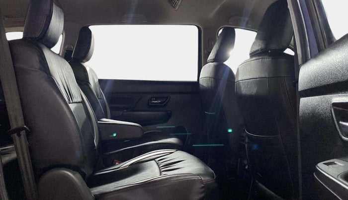 2020 Maruti XL6 ZETA MT, Petrol, Manual, 29,991 km, Right Side Rear Door Cabin
