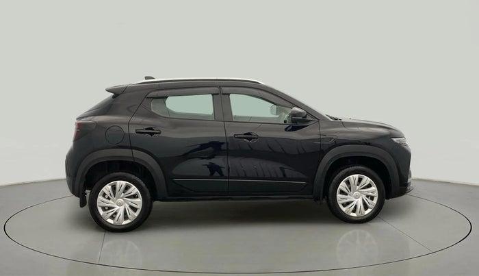 2024 Renault Kiger RXL MT, Petrol, Manual, 5,917 km, Right Side View