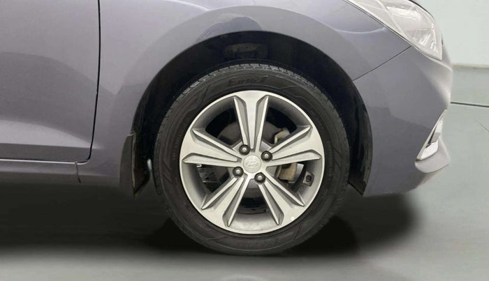 2018 Hyundai Verna 1.6 VTVT SX O, Petrol, Manual, 29,211 km, Right Front Wheel