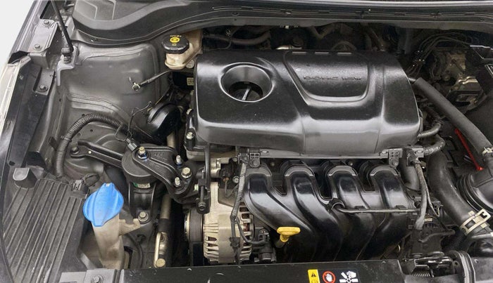 2018 Hyundai Verna 1.6 VTVT SX O, Petrol, Manual, 29,211 km, Engine View - Right