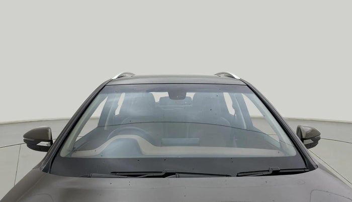 2023 MG HECTOR PLUS SHARP PRO 1.5 PETROL TURBO CVT 6 STR, Petrol, Automatic, 21,899 km, Front Windshield