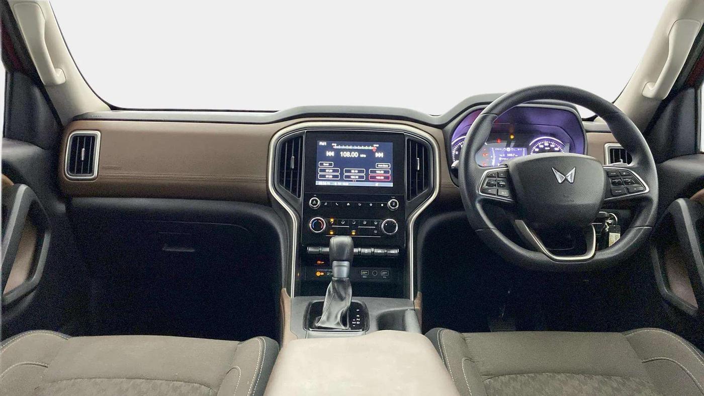 2023 Mahindra SCORPIO-N Z4 DIESEL AT 2WD 7 STR, Diesel, Automatic, 12,336 km, Dashboard