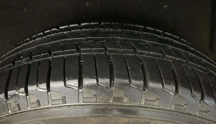 2023 Mahindra SCORPIO-N Z4 DIESEL AT 2WD 7 STR, Diesel, Automatic, 11,987 km, Left Rear Tyre Tread