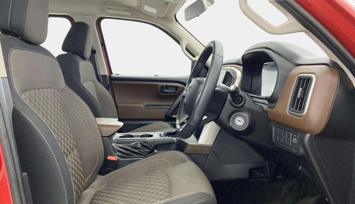2023 Mahindra SCORPIO-N Z4 DIESEL AT 2WD 7 STR, Diesel, Automatic, 11,987 km, Right Side Front Door Cabin