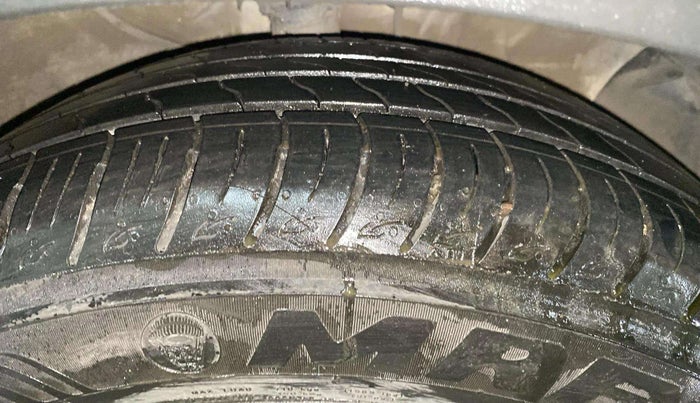 2018 Hyundai Creta SX AT 1.6 PETROL, Petrol, Automatic, 45,968 km, Right Front Tyre Tread