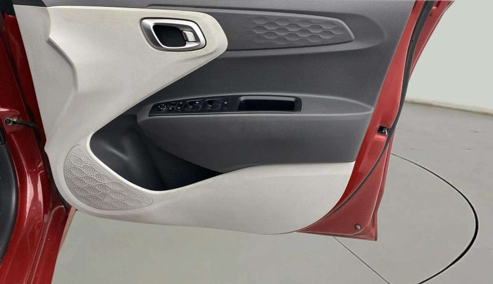 2021 Hyundai GRAND I10 NIOS SPORTZ U2 AMT 1.2 CRDI, Diesel, Automatic, 28,025 km, Driver Side Door Panels Control