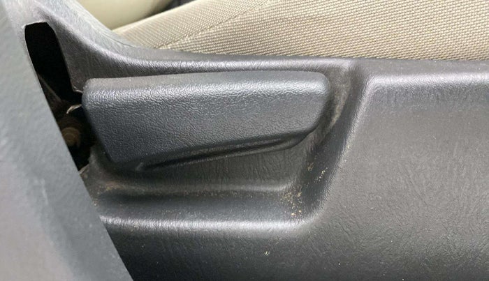 2017 Maruti Alto K10 VXI, Petrol, Manual, 61,099 km, Driver Side Adjustment Panel