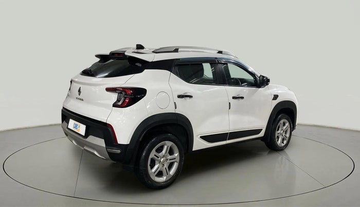 2022 Renault Kiger RXT AMT, Petrol, Automatic, 10,009 km, Right Back Diagonal