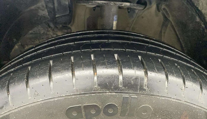 2021 Maruti Baleno ALPHA PETROL 1.2, Petrol, Manual, 29,854 km, Left Front Tyre Tread
