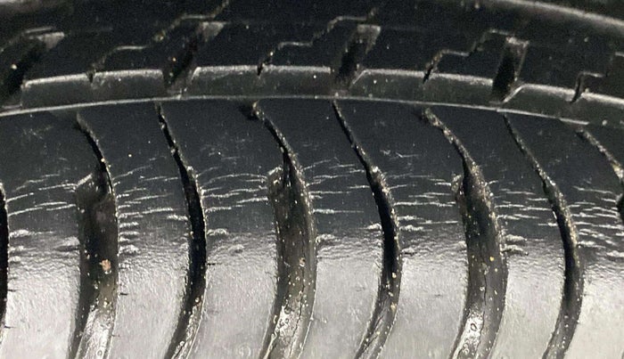 2017 Ford Ecosport TREND+ 1.0L ECOBOOST, Petrol, Manual, 10,652 km, Right Rear Tyre Tread