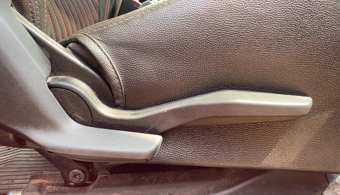 2022 Maruti Swift ZXI PLUS, Petrol, Manual, 65,123 km, Driver Side Adjustment Panel