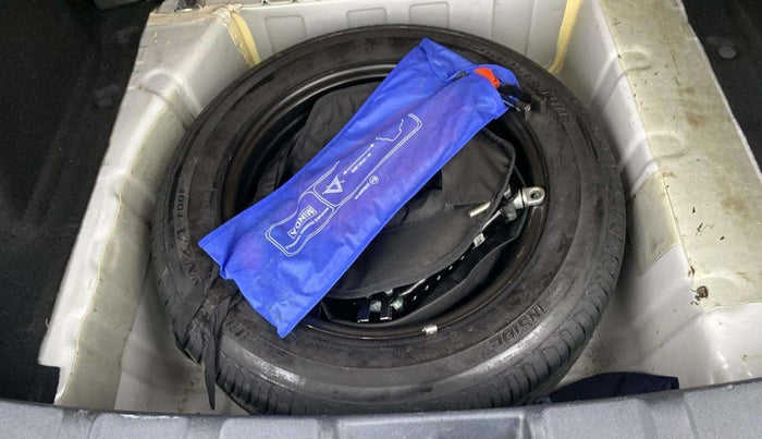 2023 Tata NEXON XZA PLUS LUXURY SUNROOF PETROL, Petrol, Automatic, 20,667 km, Spare Tyre