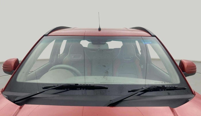 2016 Mahindra Kuv100 K6 6 STR, Petrol, Manual, 45,943 km, Front Windshield