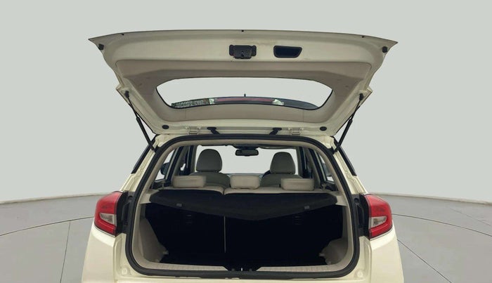 2021 Mahindra XUV300 W8 (O) 1.2 PETROL AMT DUAL TONE, Petrol, Automatic, 38,816 km, Boot Door Open