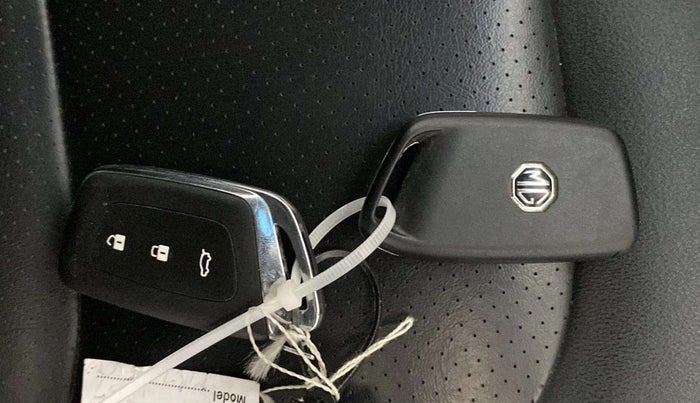 2020 MG HECTOR SHARP 1.5 DCT PETROL, Petrol, Automatic, 55,936 km, Key Close Up